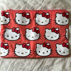 BAGGU SANRIO Pouch
